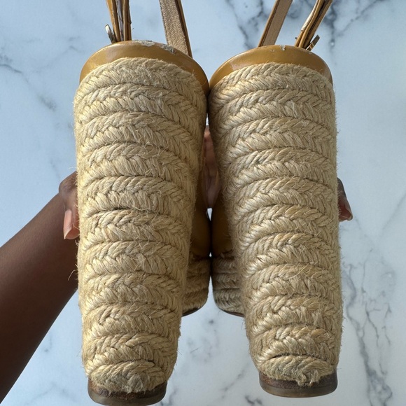 Christian Dior Yellow Patent Leather Bow Accents Espadrilles Size 39 - Picture 5 of 6